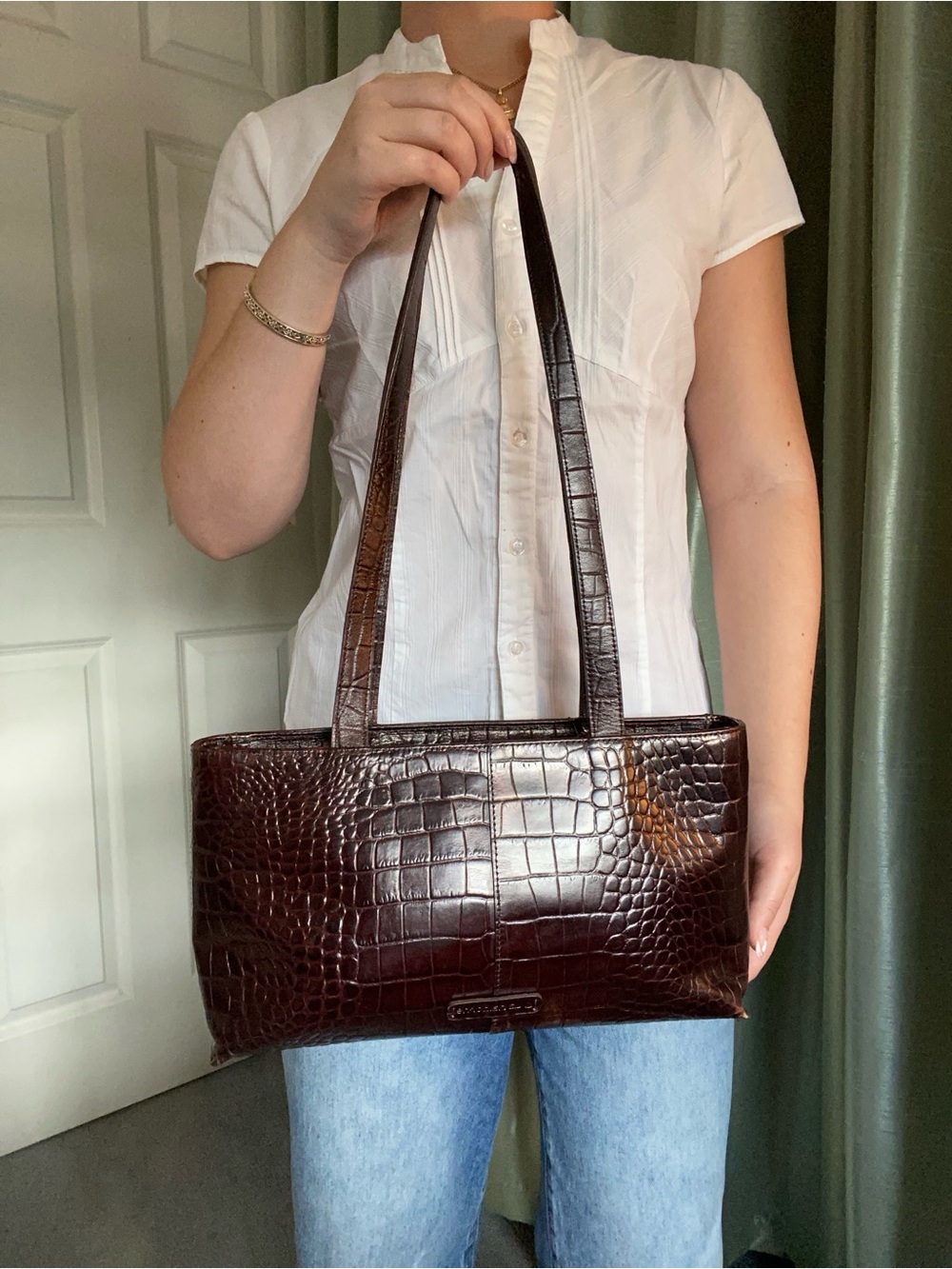 Liz Claiborne Croc-Embossed Dark Burgundy Shoulder Bag - Picture 7 of 10